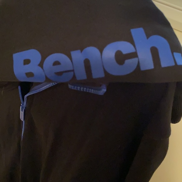 Men's Bench Sweater - Picture 3 of 3
